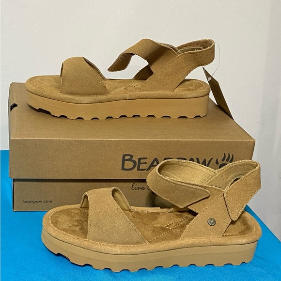 BearPaw Sandals Size 8 Color: Iced Coffee - Picture 7 of 7